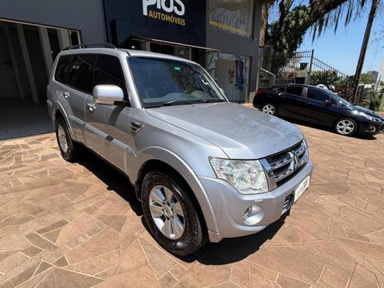 MITSUBISHI PAJERO FULL 3.2 HPE 4X4 16V TURBO INTERCOOLER DIESEL 4P AUTOMÁTICO